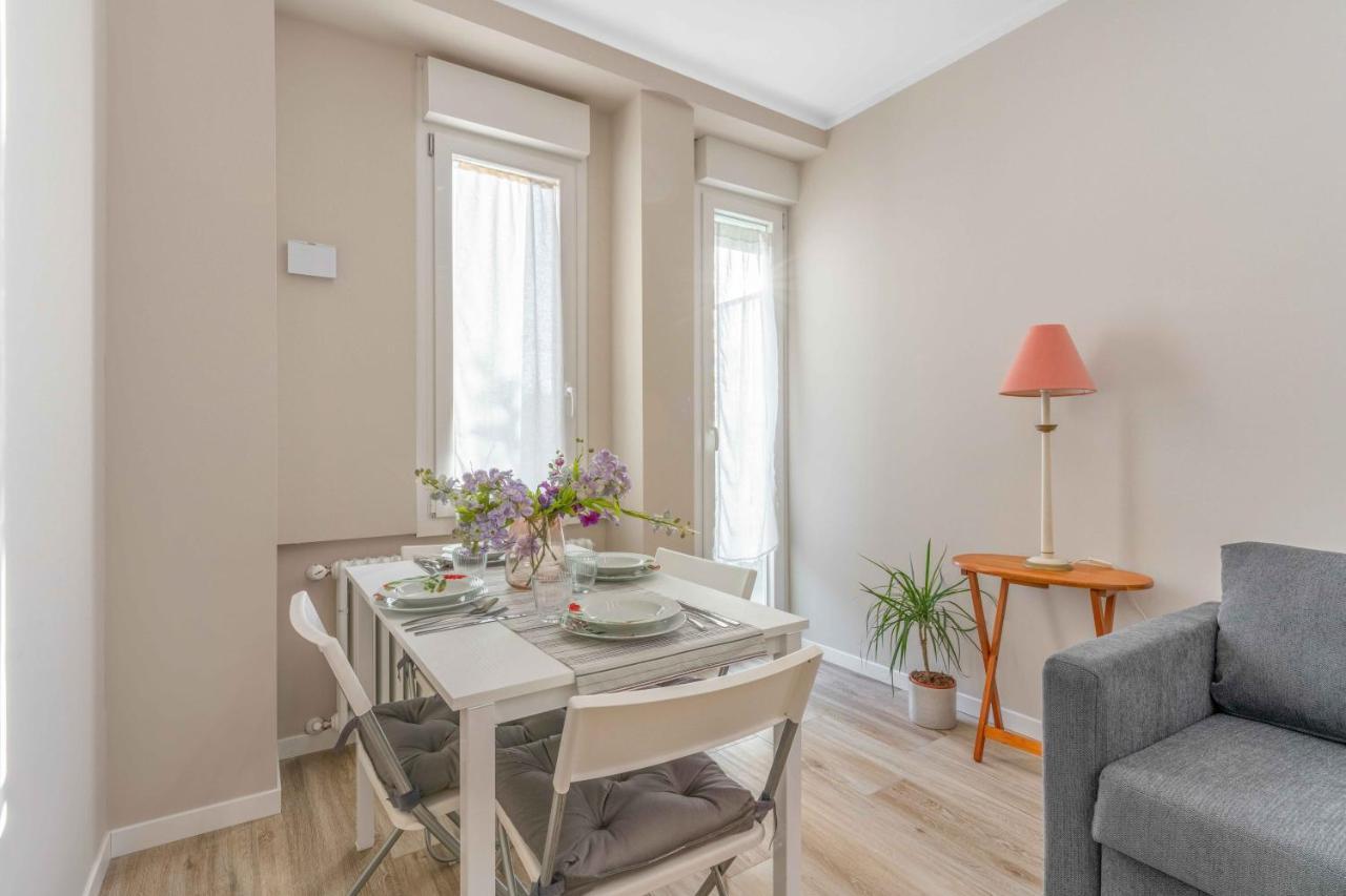 Bo13 -Crescenzago- Bright - Wifi - Elegant Apartment Milan Exterior photo